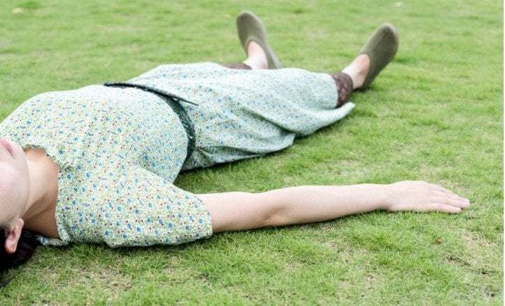 女性にAEDで救命措置で「強制わいせつ」を警察は否定 　女性へのAED装着における大問題とは