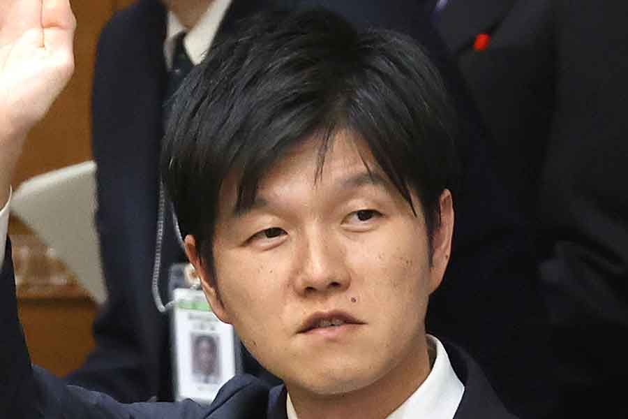 「私も花粉症…涙」　鈴木農水相の