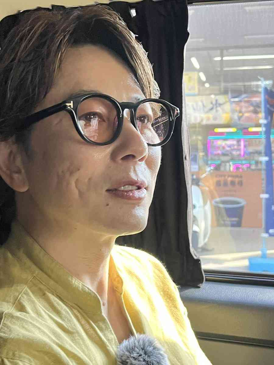 川越シェフが現在の姿を公開→SNS反響「お顔デカくなってて吹いたw」　スマホ撮影の疑問投げかけ