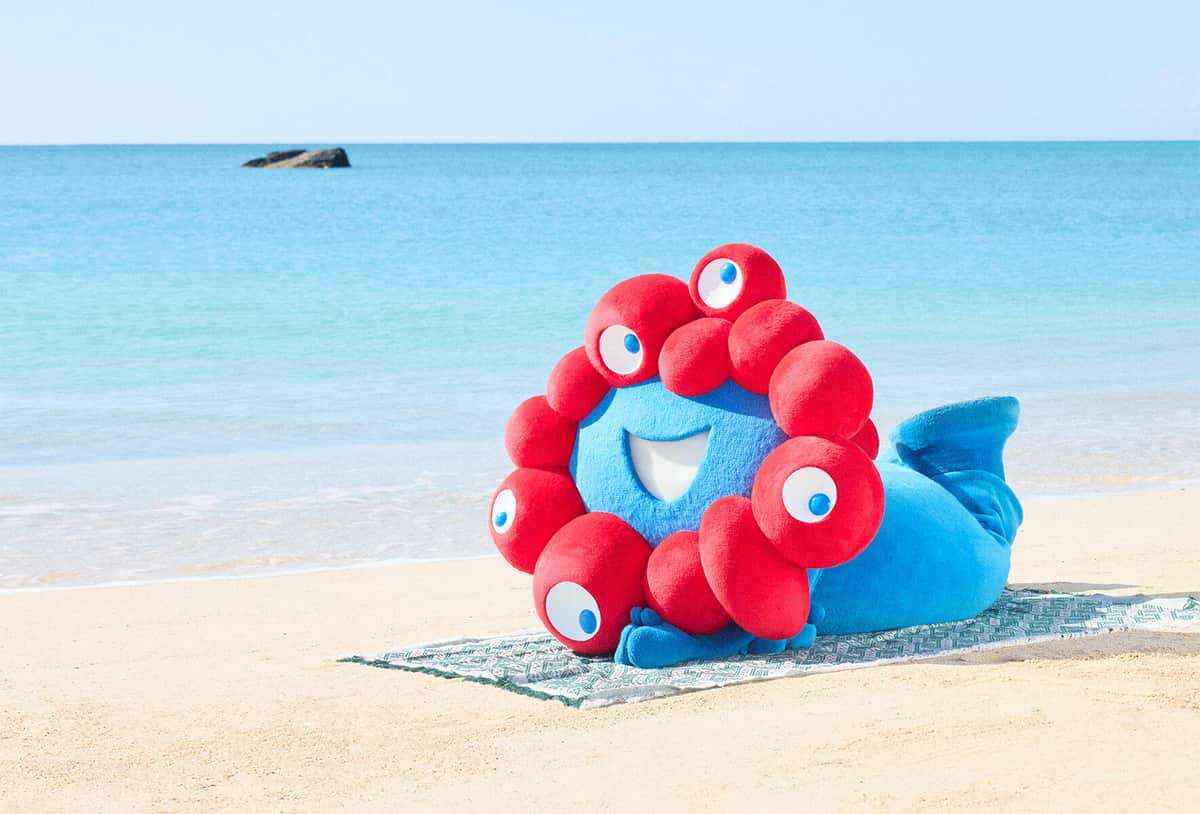 【人気沸騰】ミャクミャクが初めてのグラビア写真集を発売！“袋とじカット”も…2泊3日沖縄ロケで撮影　万博開幕から1年