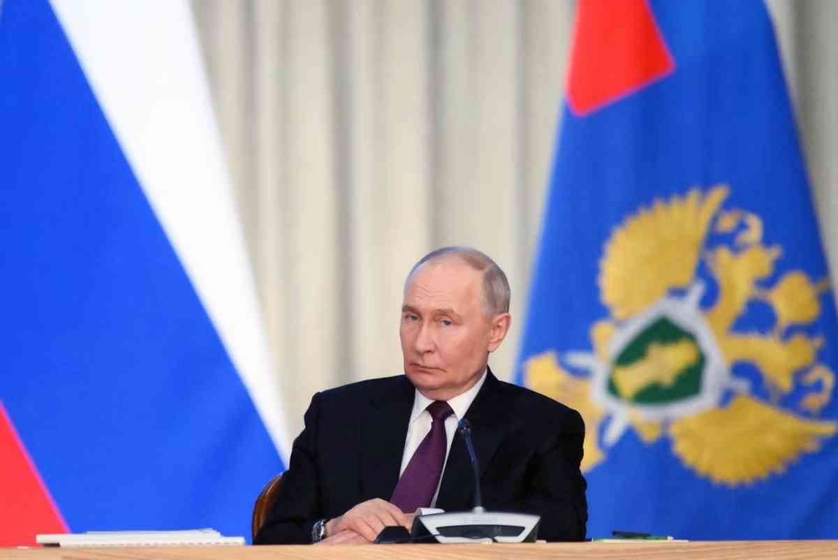 プーチン氏、ロシアはイラン指導部の「忠実な友人」（CNN.co.jp） - Yahoo!ニュース