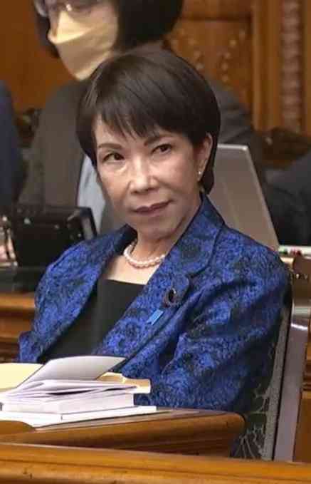 共産議員「これ総理、総理！ 総理！ かぁー！」→高市総理の答弁中にも“特大ため息”連発 ホルムズ海峡めぐり