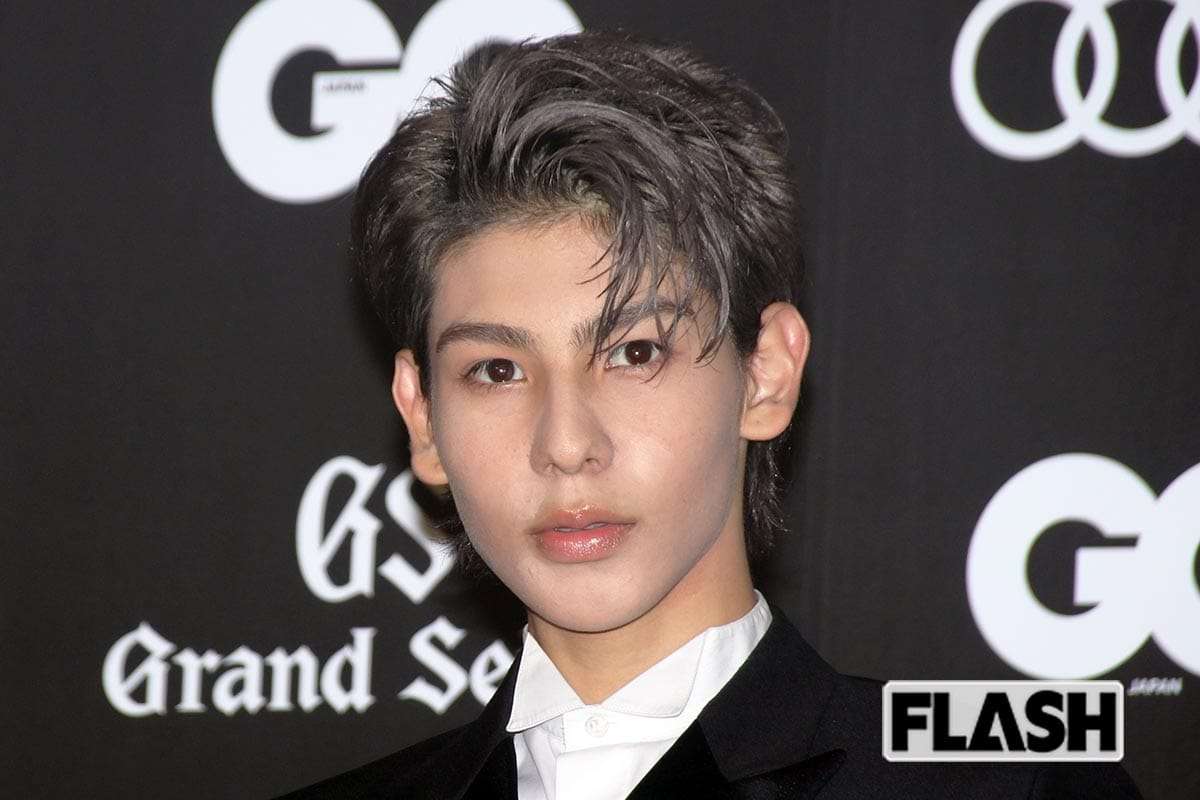 Snow Manラウール、インスタで“意味深発信”にファンざわざわ…宮舘涼太の熱愛騒動に揺れるファンへのメッセージか | Smart FLASH/スマフラ[光文社週刊誌]