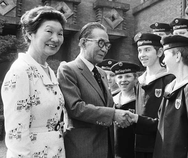 結婚後の婚約指輪