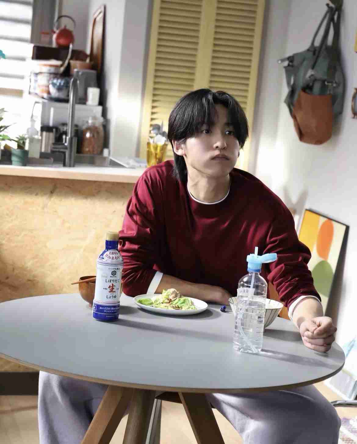 Snow Man目黒蓮、理想の将来像「イケてるおじさんになりたい」　『25ans』でメンバーとの交流も明かす