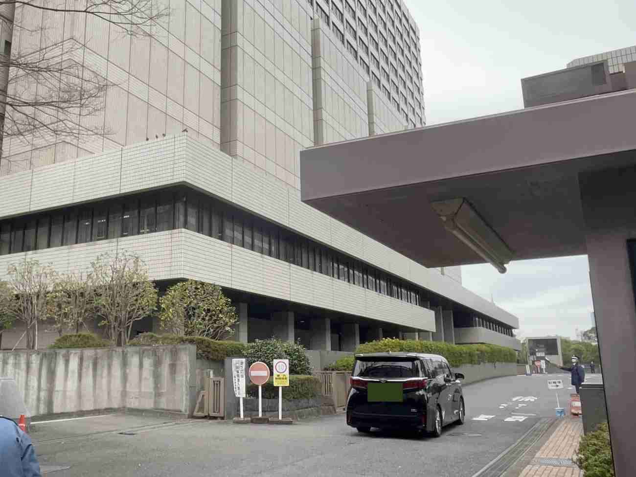 「舌がねじ込まれて…」元ジャンポケ斉藤“ロケバス事件”で被害者が証言、車内での異常行動と“屈辱的な発言”