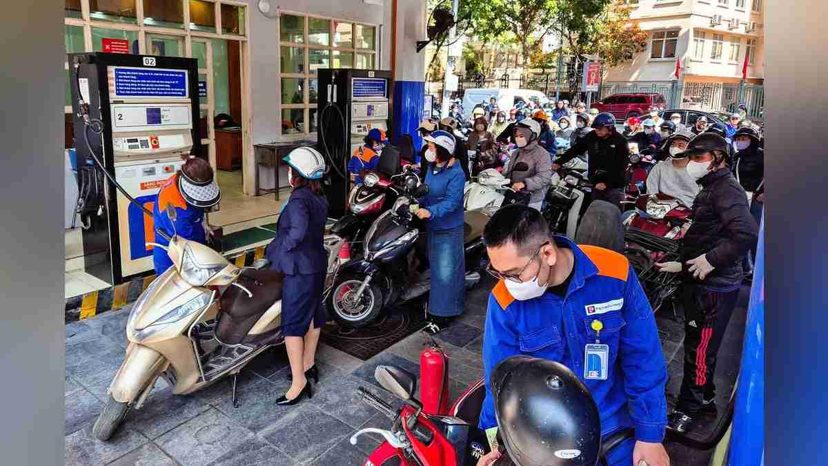 ベトナム首相、高市首相に石油備蓄の提供を求める書簡…ホルムズ海峡封鎖で給油所の営業停止が相次ぎ市民生活に影響 : 読売新聞