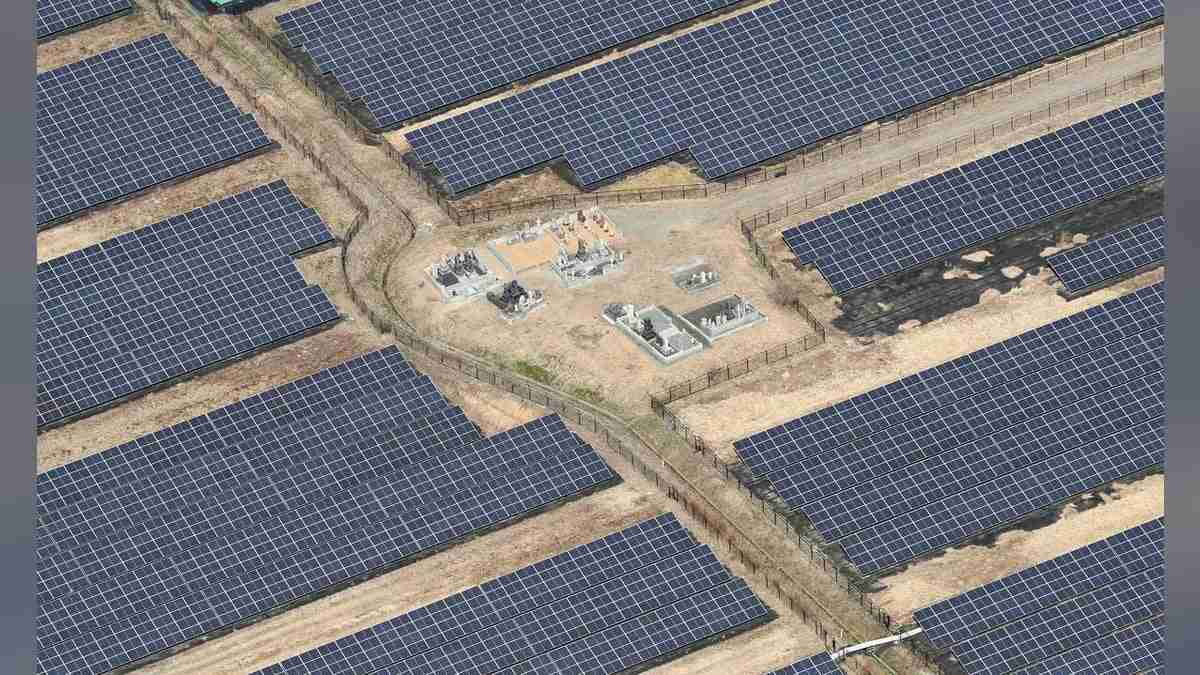 東日本大震災：福島の原発周辺１２市町村の農地、東京ドーム１００個分に太陽光パネル乱立…避難長期化が影響か : 読売新聞