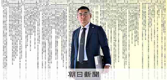 （フロントランナー）弁護士・諸橋仁智さん　元ヤクザがさがす「居場所」：朝日新聞