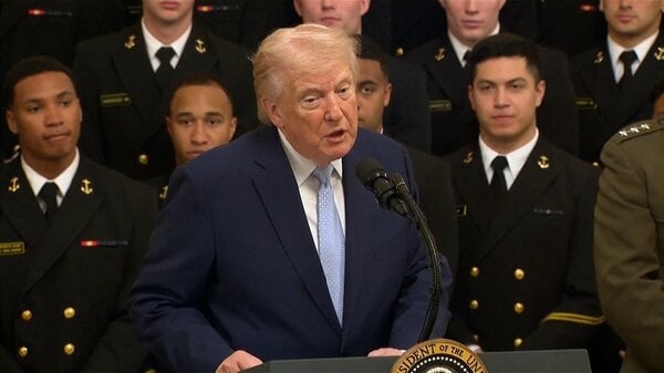 ホルムズ海峡開放で戦争終結か　ワシントンポスト「トランプ大統領の最重要目標」イラン原油輸出拠点制圧に追加派遣｜FNNプライムオンライン
