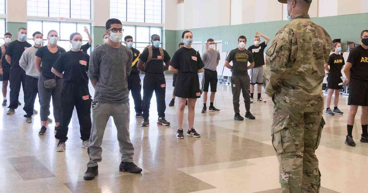 アメリカ陸軍も人手不足…Z世代のほとんどは肥満、薬物使用、タトゥーなどの要因で兵役不適格 | Business Insider Japan