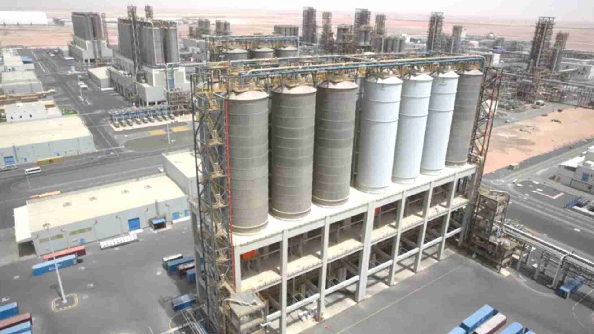 UAE最大の製油所が操業停止か　近くでドローン攻撃による火災発生（FNNプライムオンライン（フジテレビ系）） - Yahoo!ニュース