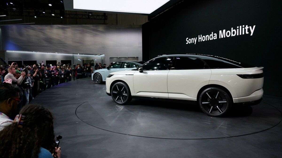 【スクープ】ソニー･ホンダがEV｢アフィーラ｣開発中止決定､EVへの強烈な逆風で大手2社によるタッグが頓挫 | 経営 | 東洋経済オンライン
