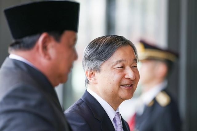 天皇陛下がインドネシア大統領と会見　日本語学ぶ人ら「懸け橋に」（朝日新聞） - Yahoo!ニュース