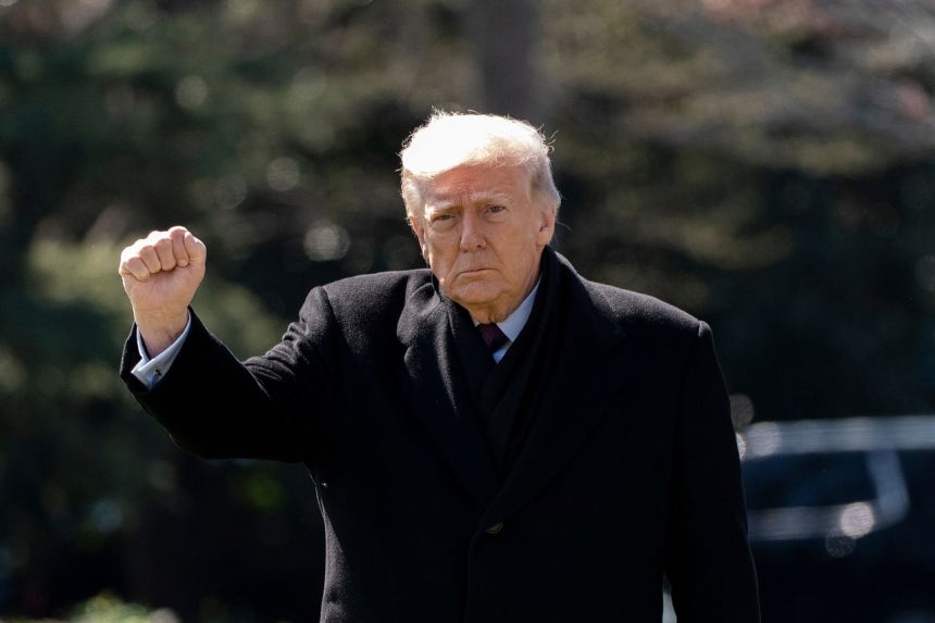 トランプ大統領「ホルムズ海峡、利用国に責任を負わせてはどうか」（中央日報日本語版） - Yahoo!ニュース