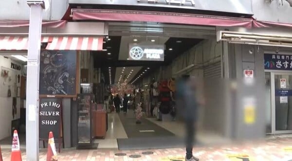 “2時間”試着繰り返し…高級ネックレス約400万円相当を付けたまま逃走　「アメ横」のブランド品販売店　東京・台東区｜FNNプライムオンライン