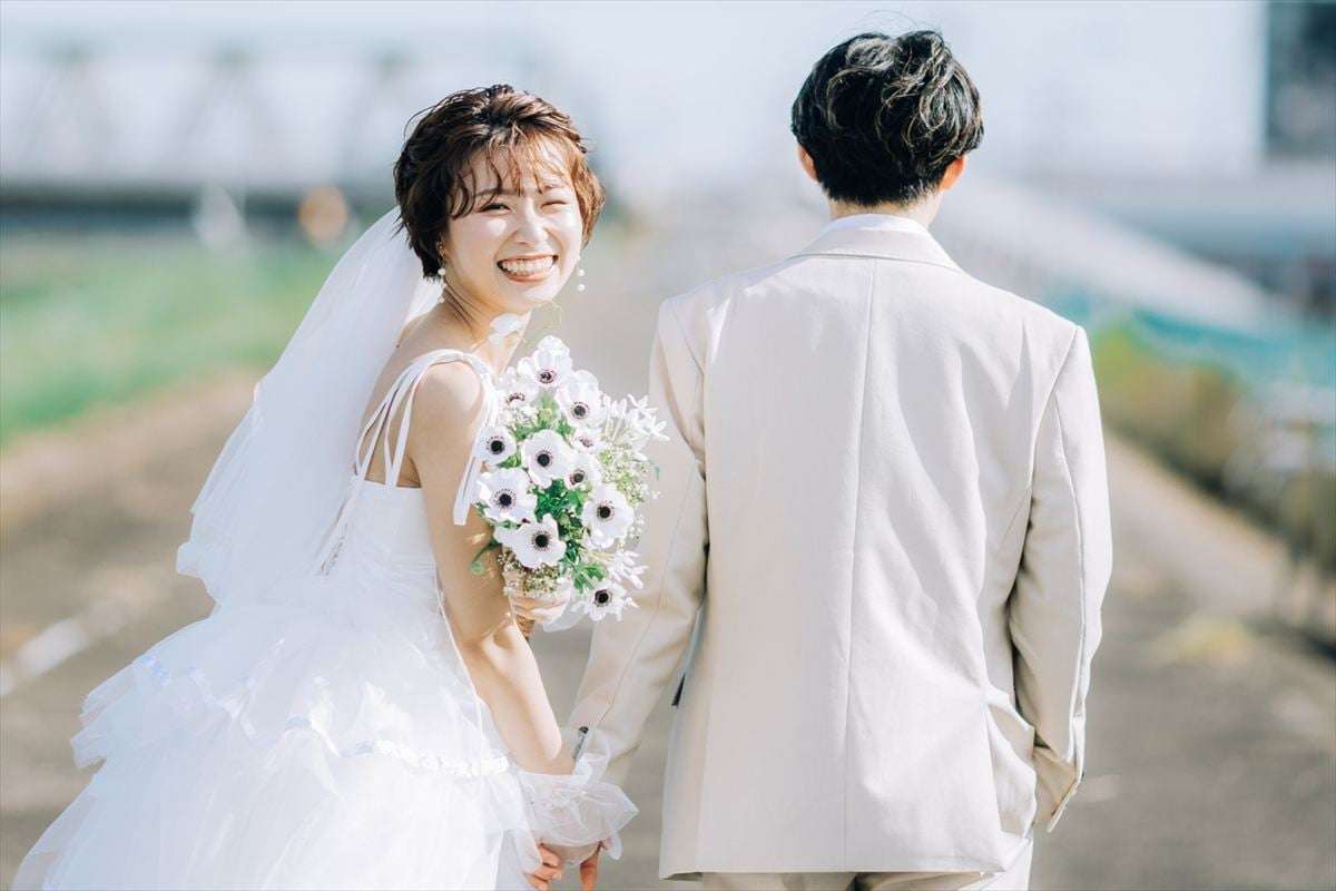 「女性が結婚相手に求める条件」ランキング 3位「常識がある」2位「話し合いができる」…1位は？ | オトナンサー