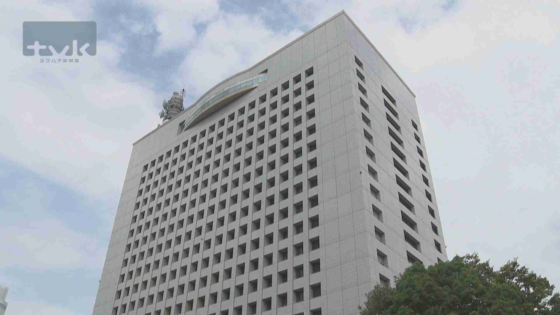 高齢女性からバッグなどを奪ったか　男子高校生2人再逮捕　女性は大ケガ（tvkニュース（テレビ神奈川）） - Yahoo!ニュース