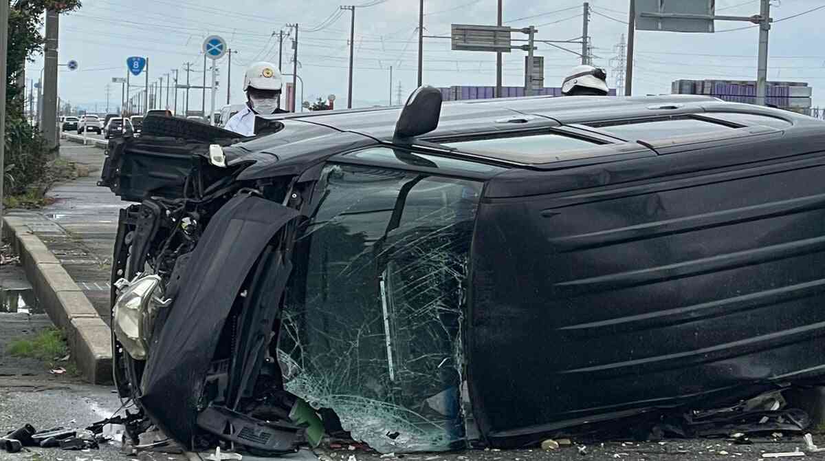 「赤信号でも行ってやろう」国道8号で親子2人死亡の事故、26歳男を逮捕　危険運転致死の疑い 富山 | 富山のニュース｜天気・防災｜チューリップテレビ