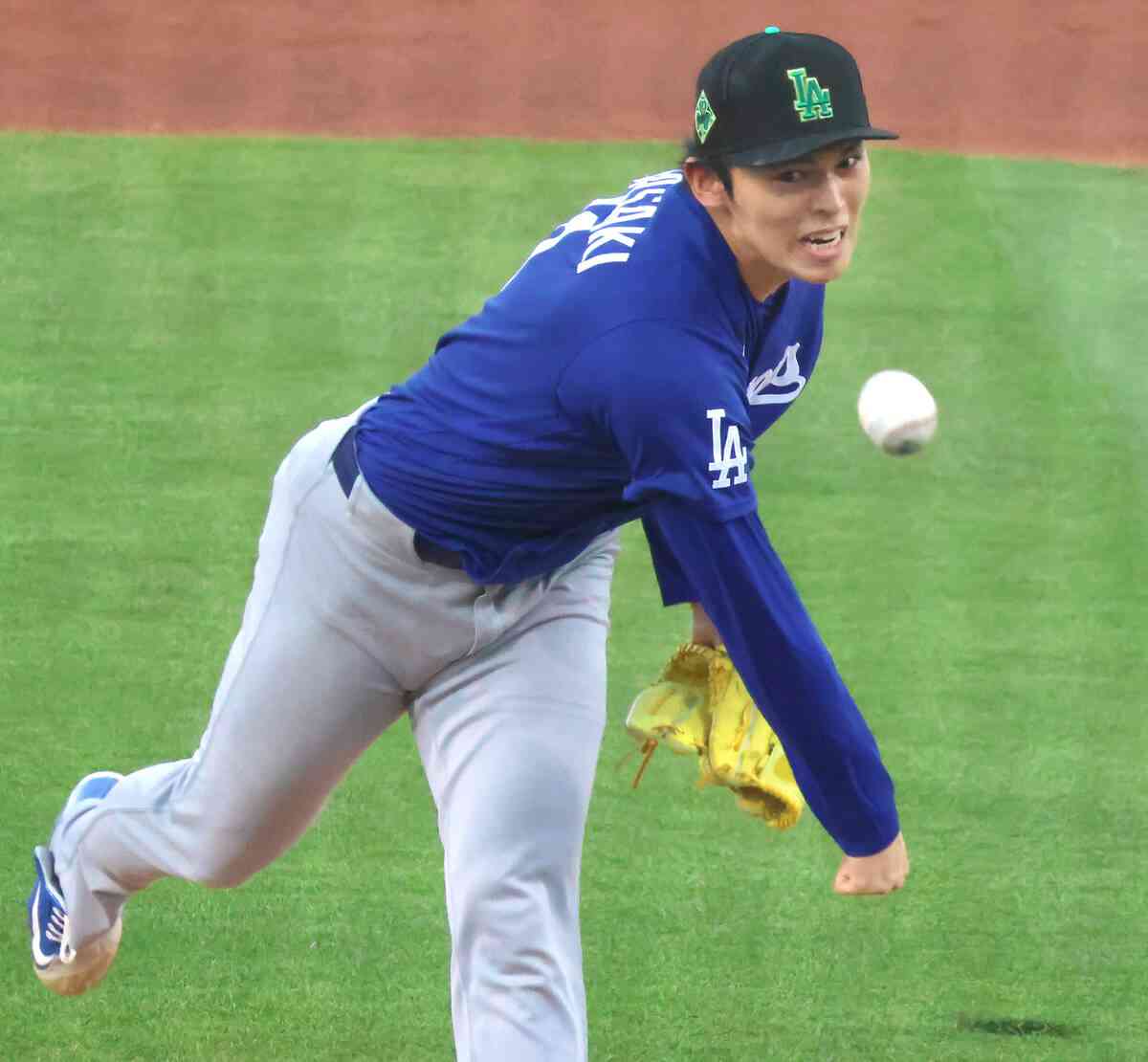 佐々木朗希のオープン戦防御率１３・５０に　３者連続四球で降板→再登板で２ラン被弾…最速は１６０キロ（スポーツ報知） - Yahoo!ニュース
