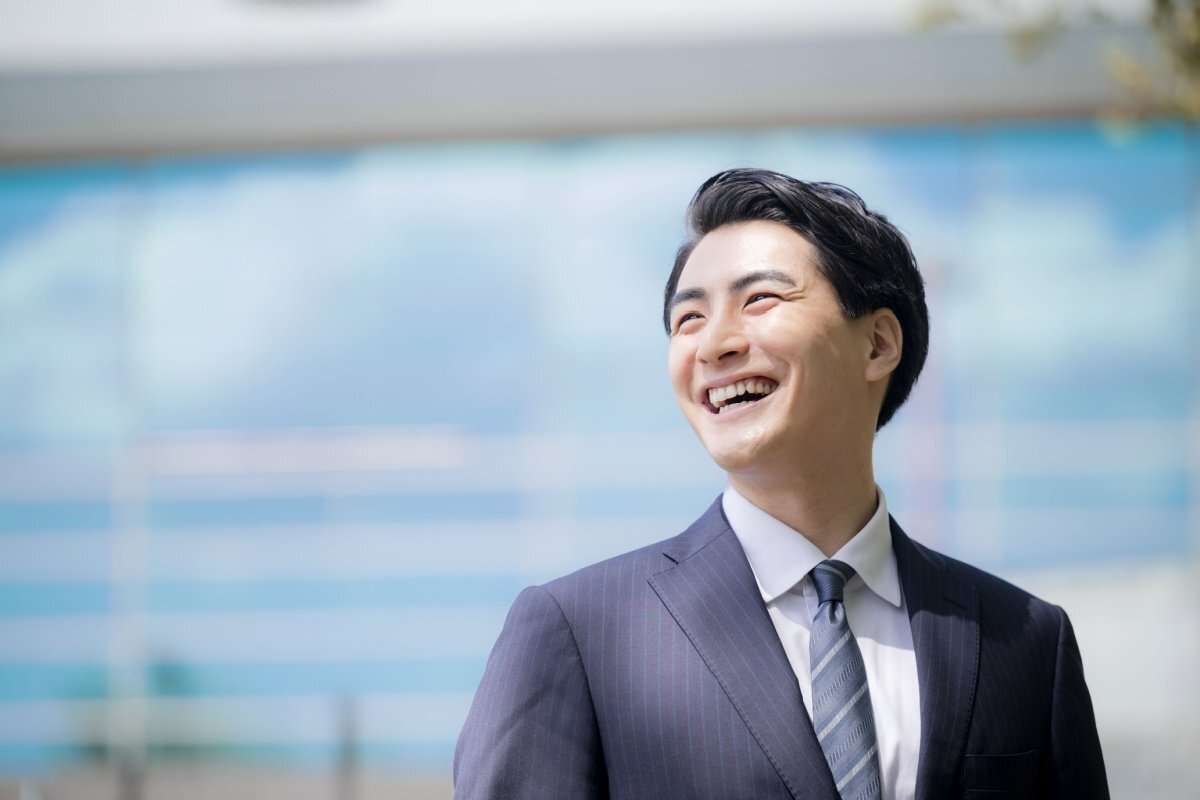 「年収600万円台の男性」日本に何パーセントいるのか？「野原ひろし」よりも高年収な男性の割合とは【平均年収】業種の影響はどれくらい？（LIMO） - Yahoo!ニュース