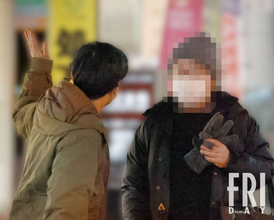 中国のメッセージアプリで注文するだけ...「処方箋なし」で薬が買える“疑惑の薬局”を直撃！（FRIDAY） - Yahoo!ニュース