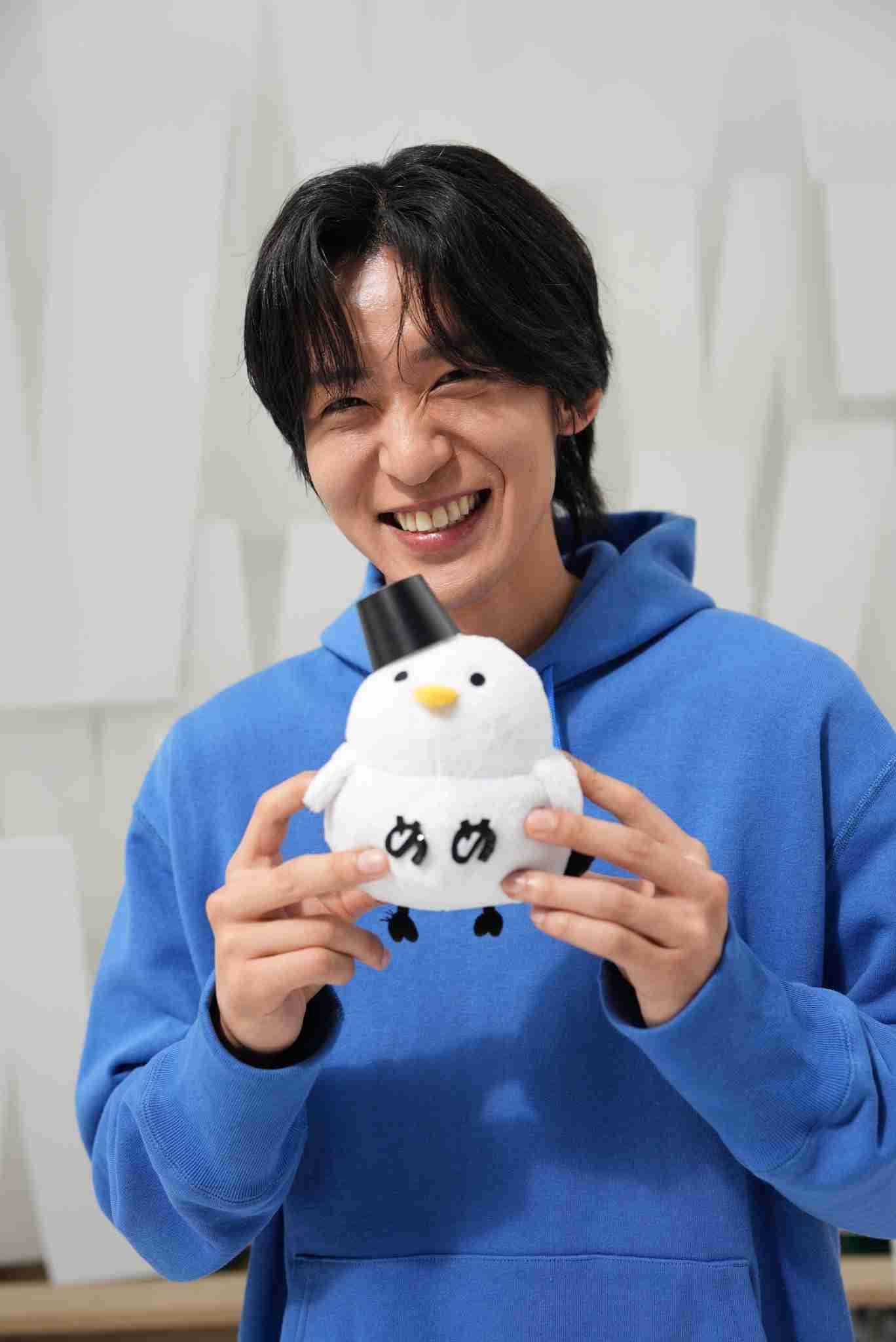 Snow Man目黒蓮、理想の将来像「イケてるおじさんになりたい」　『25ans』でメンバーとの交流も明かす