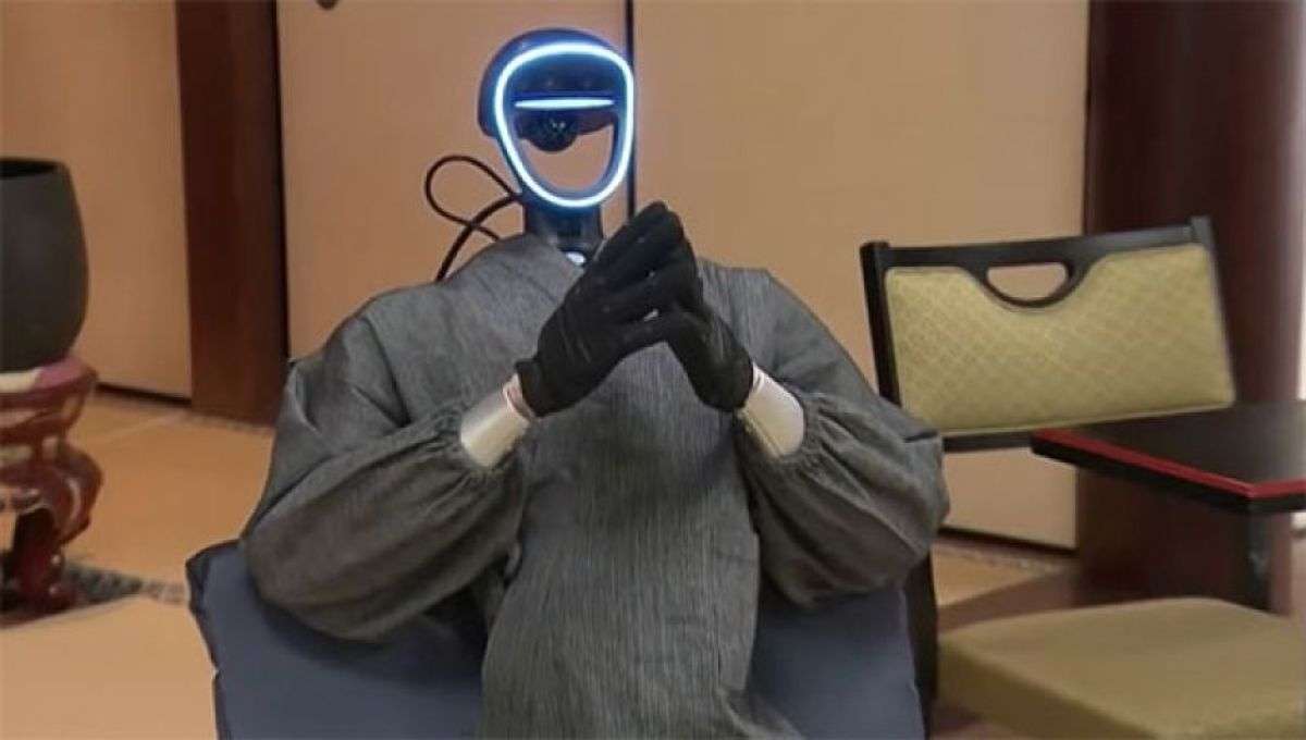 対話もできる仏教AIヒューマノイドロボット「ブッダロイド」が日本で誕生、京都でお披露目 | カラパイア