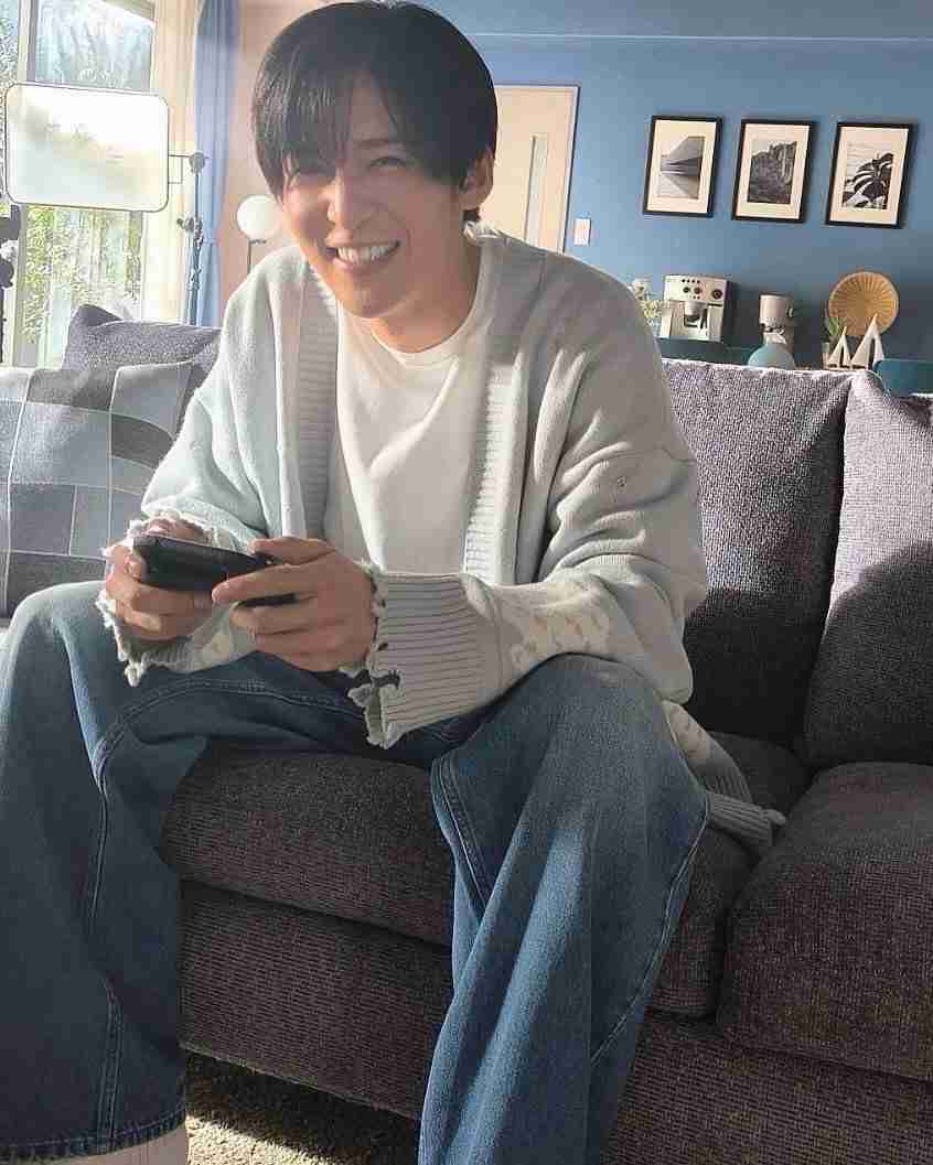 Snow Man目黒蓮、理想の将来像「イケてるおじさんになりたい」　『25ans』でメンバーとの交流も明かす