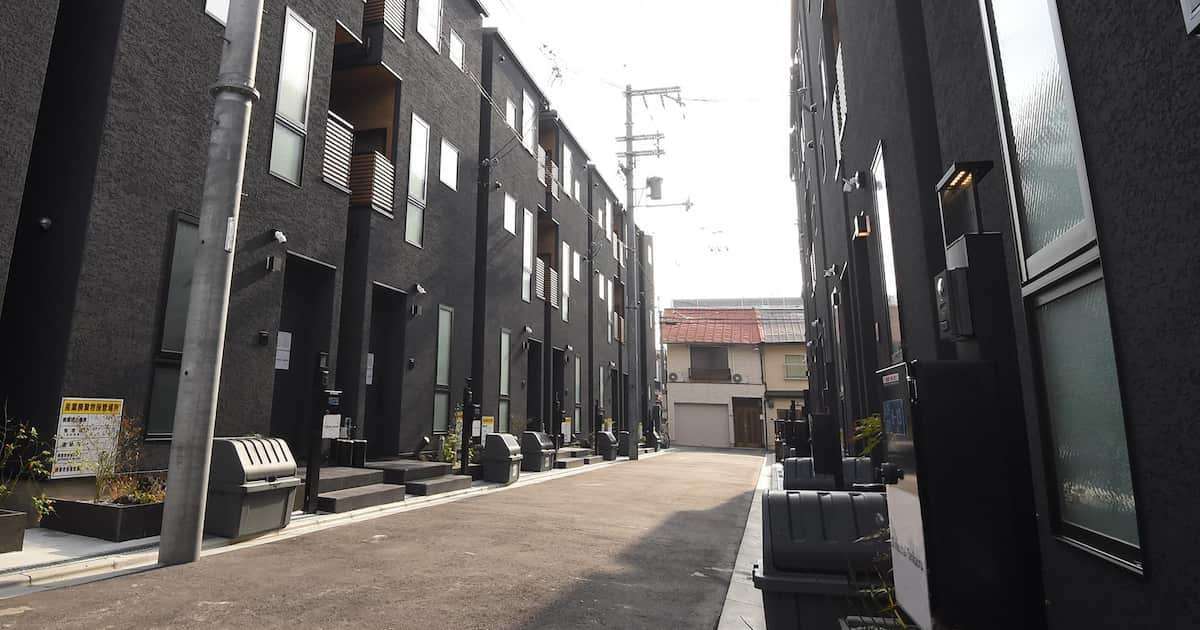 「どんどん増えてるよ」地元女性も驚く 大阪・西成でチャイナ民泊が乱立　中国資本が流入