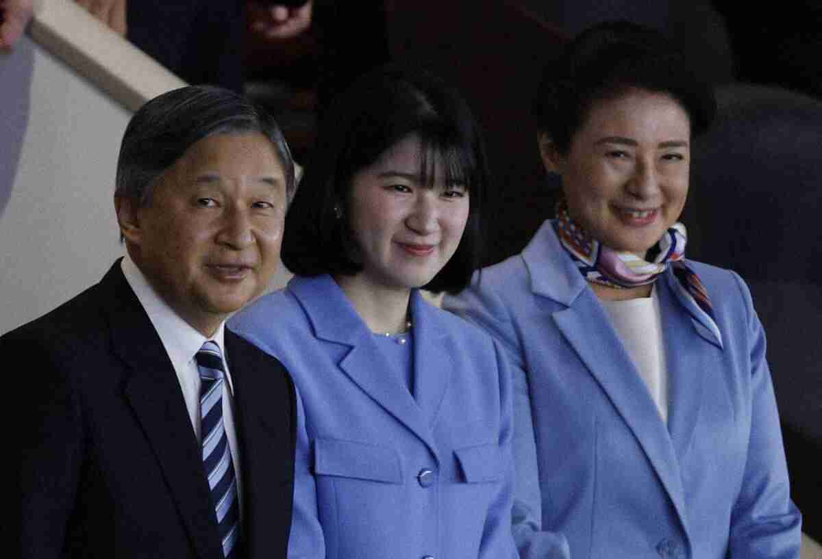 天皇、皇后両陛下と愛子さまWBC観戦　説明役の栗山氏に具体的質問も（スポニチアネックス） - Yahoo!ニュース