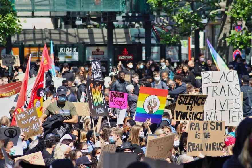 米国社会における「人種」分断の背景を探る ―BLM（ブラック・ライヴズ・マター）運動はなぜ共感の輪を広げられたのか― | 一般社団法人平和政策研究所
