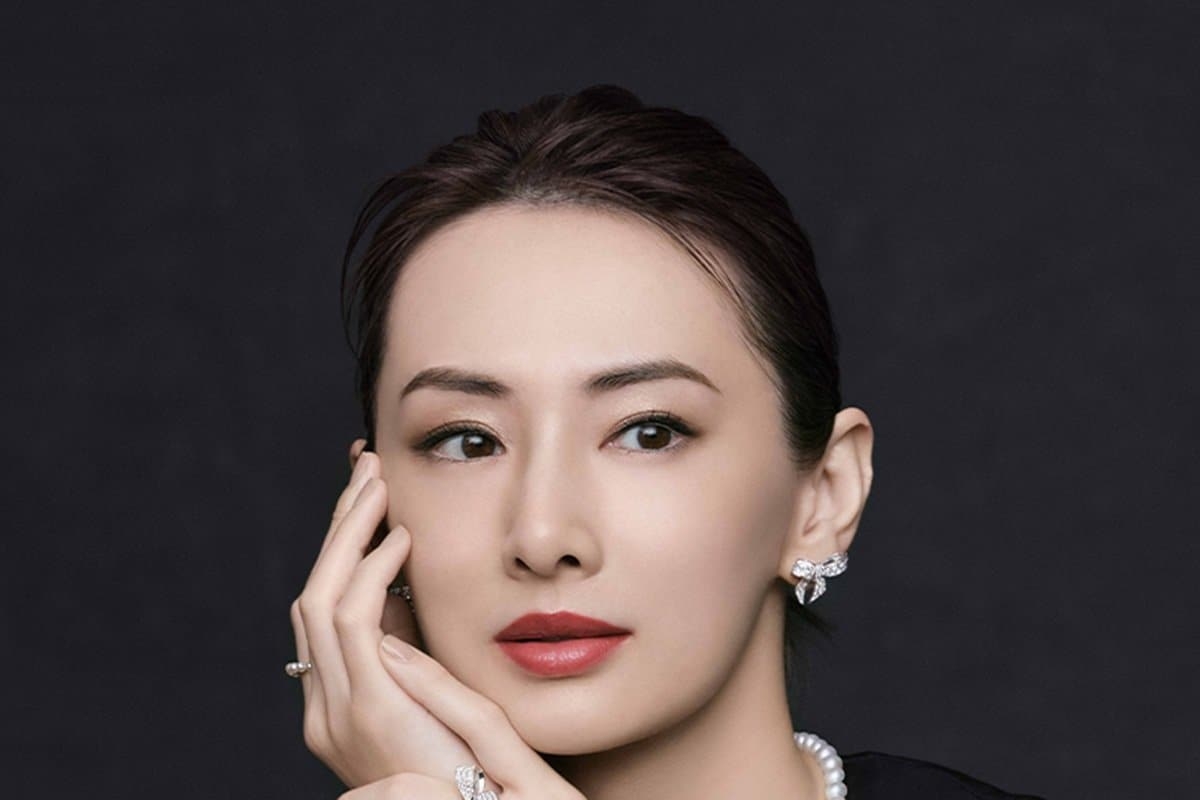 北川景子 ハイブランド纏う「神々しい大女優」から一転…帰宅したリアルなママの顔に「ギャップかっこよすぎる」「偉すぎる」「私と同じ行動してる」と共感の嵐 1か月あたりのファッション費や美容費について解説 | LIMO | くらしとお金の経済メディア