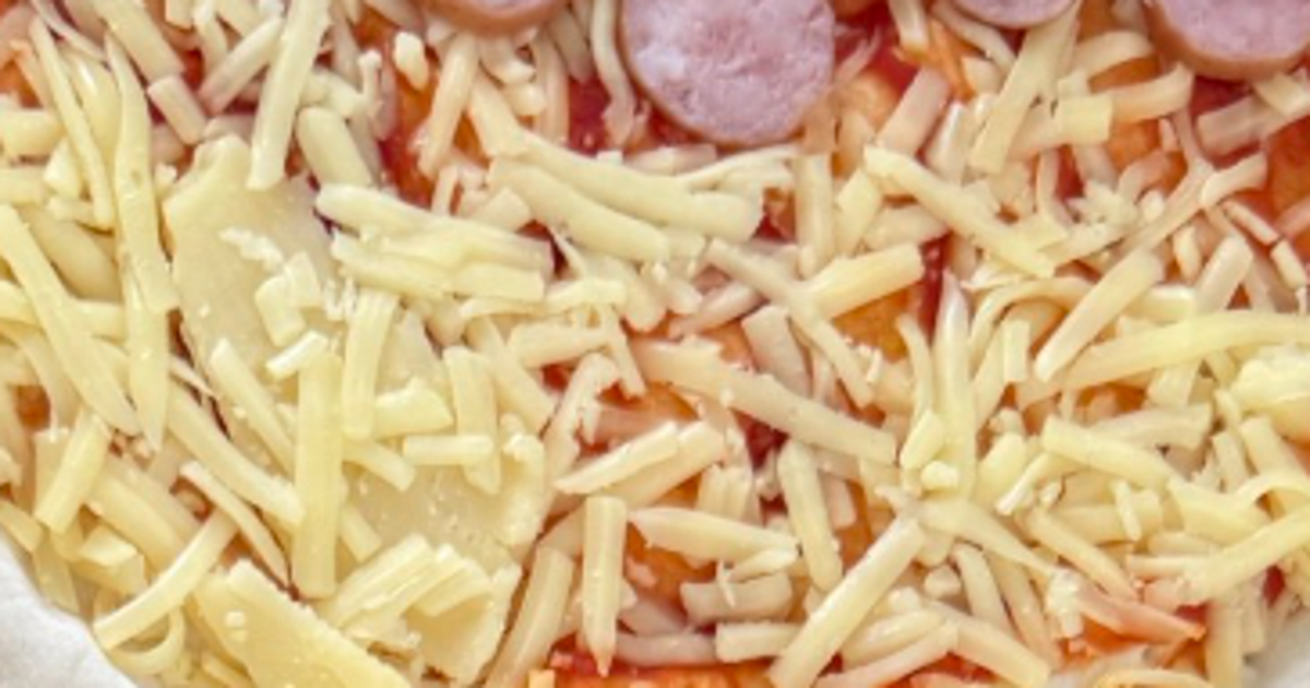 ピザ2枚を1回のオーブンで一気に焼く裏技⇨「賢すぎん？」「半世紀以上生きてて気付きませんでした」と大反響 | ハフポスト LIFE