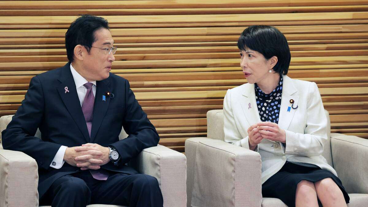 岸田首相｢辞任ドミノ｣で支持率下落の