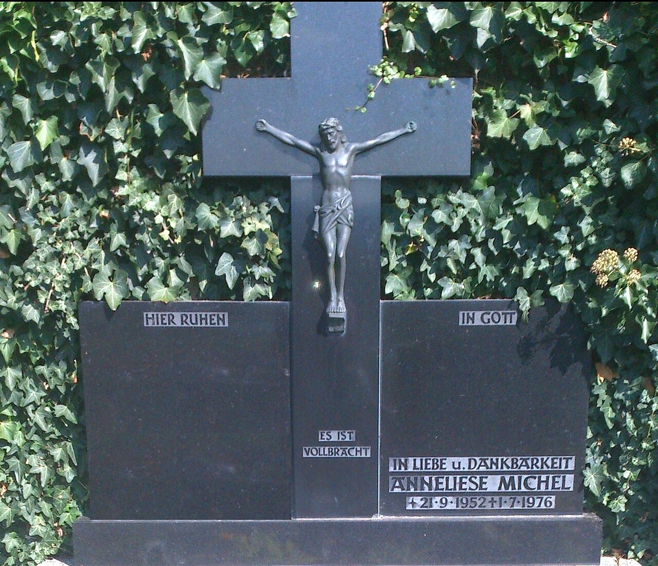 アンネリーゼ・ミシェル - Wikipedia