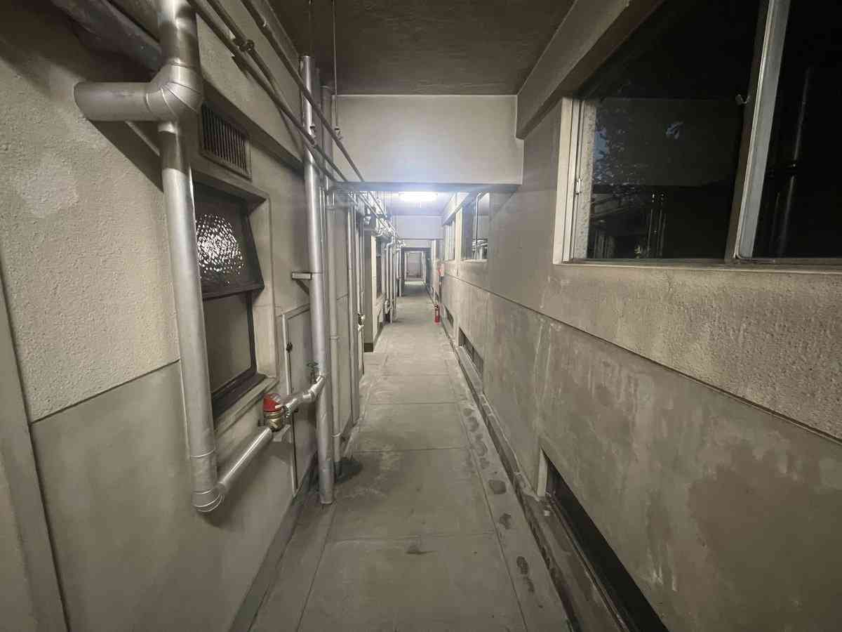 「無理や住まれへん」ネット驚愕…維新議員　“青山“の議員宿舎の写真を公開「もう少しいい部屋に住まして」同情の声も