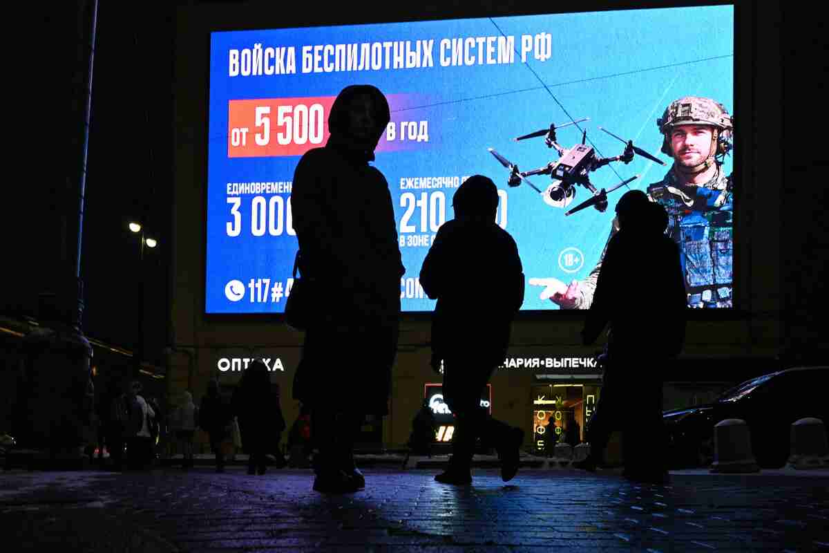 プーチン政権「学徒動員」か　2％目標、無人機部隊に　ロシア（時事通信） - Yahoo!ニュース