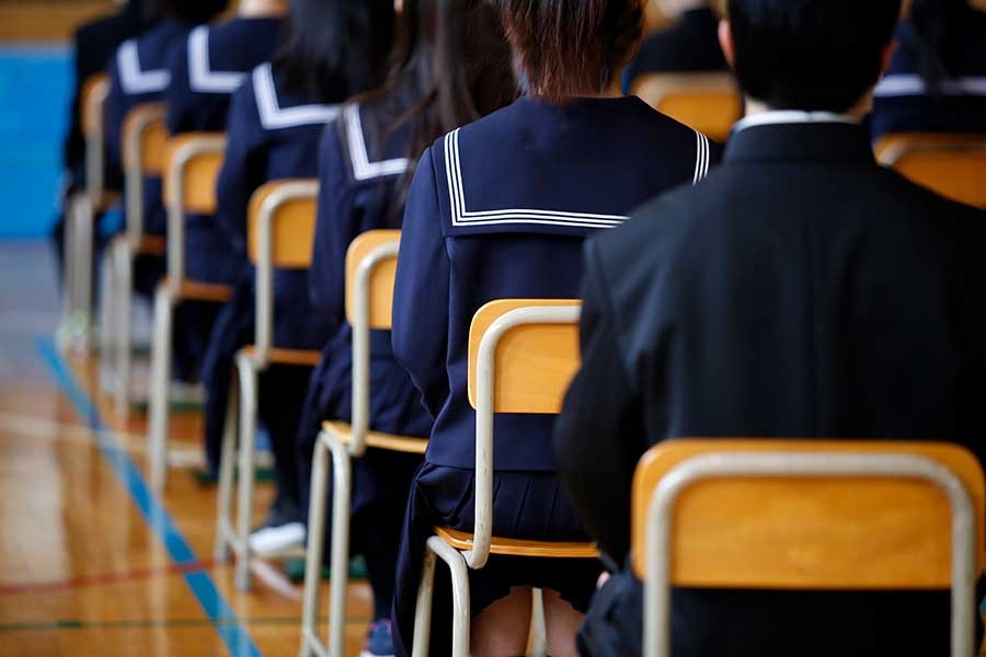 スマホトラブルは「保護者の責任」　入学式で校長がバッサリ…現場を守る