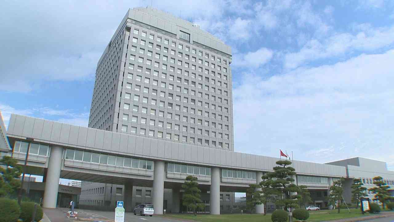 問われるハラスメント意識…新潟県の部長級の女性職員がセクハラで口頭訓戒　懇親会で性的な意味合いを想起させる小道具用いて職員に余興させる（新潟ニュースNST） - Yahoo!ニュース