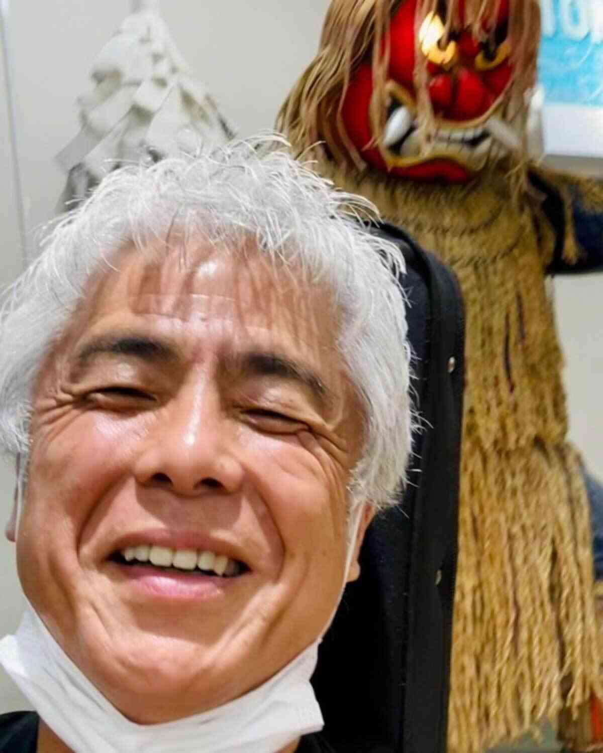 うじきつよし　自衛隊「国歌斉唱」問題に「どの党大会でもノーギャラで」の“皮肉投稿”も「面倒くさい絡み方」反発続出（SmartFLASH） - Yahoo!ニュース