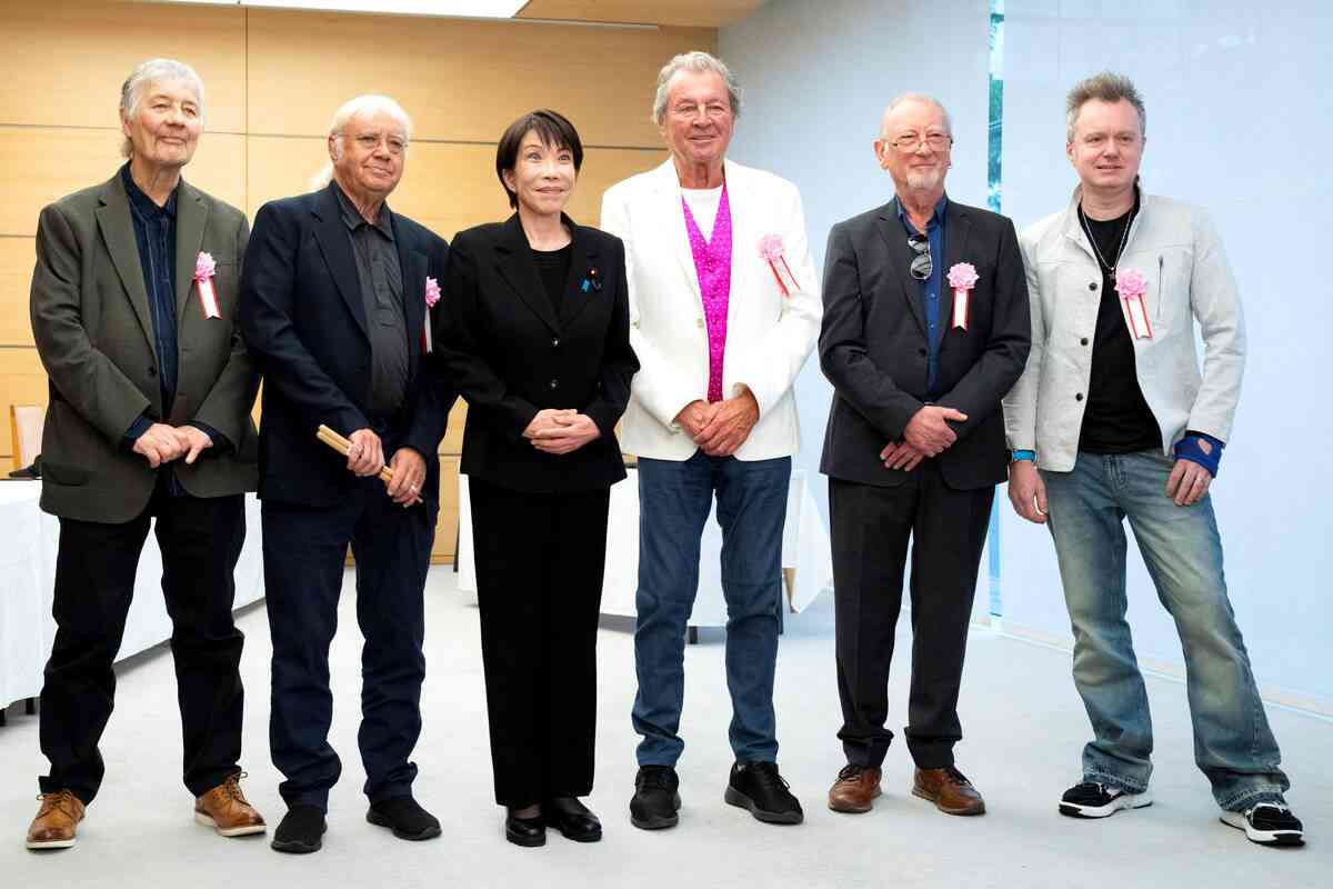 「呪い」の高市首相ジョークに通訳も困惑　伝説的ロックバンドへのディープすぎる愛が爆発（スポーツ報知） - Yahoo!ニュース
