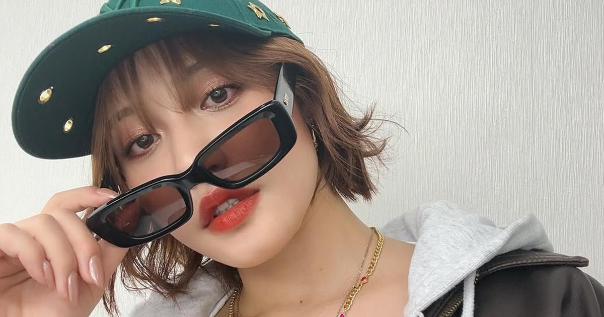 「東京に染まってまったな」王林　“ハイレグ”ジーパン姿に賛否…“パリピ生活”報道で崩壊した“青森”キャラ | 女性自身