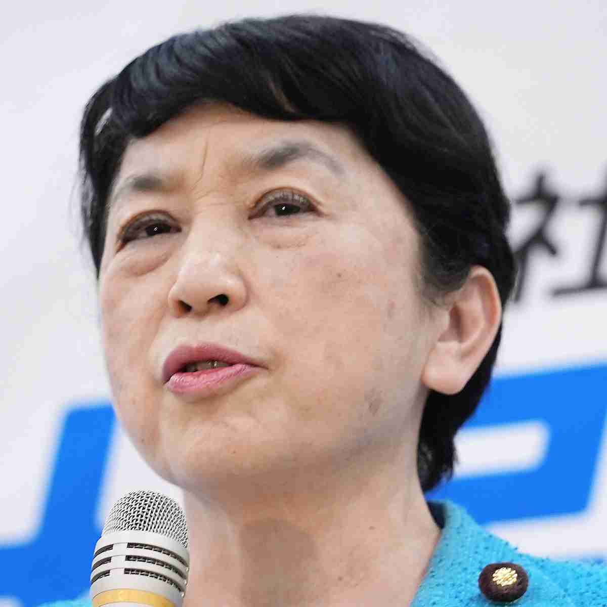 「自分は高みの見物」福島瑞穂氏　社民党は”金欠アピール”でカンパ要求も…自身は高級エリアに不動産所有のブルジョワぶりのギャップに募る疑問の声（女性自身） - Yahoo!ニュース