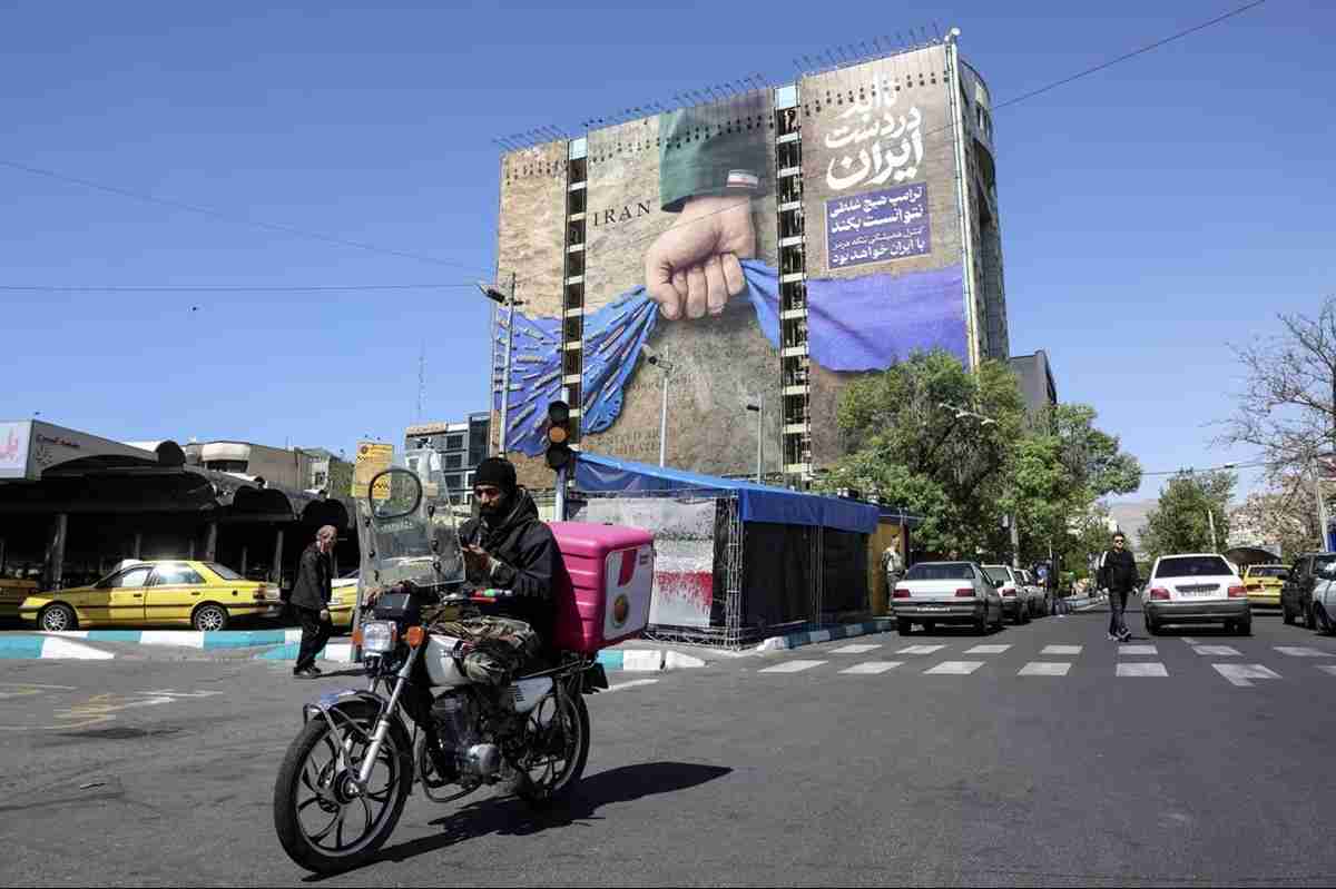 イラン外相のホルムズ海峡開放宣言、国営メディアが懸念　条件の明確化を要求（CNN.co.jp） - Yahoo!ニュース