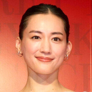 綾瀬はるか、中学時代のバスケ部親友に“モテ過ぎ伝説”暴露される「告白されたことがないんですよ」と明かされた理由は - スポーツ報知