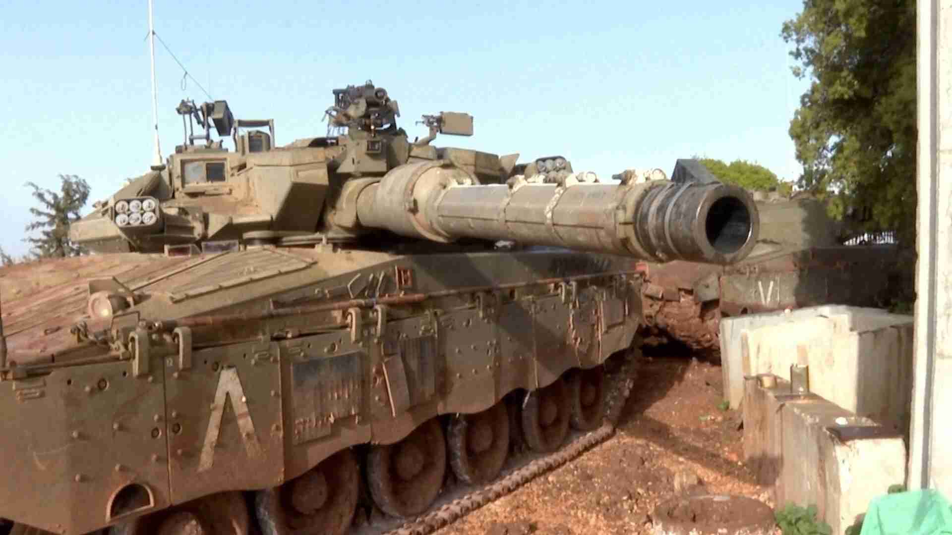 緊張が高まるレバノンとの国境　イスラエル軍大部隊が展開（AP通信） - Yahoo!ニュース