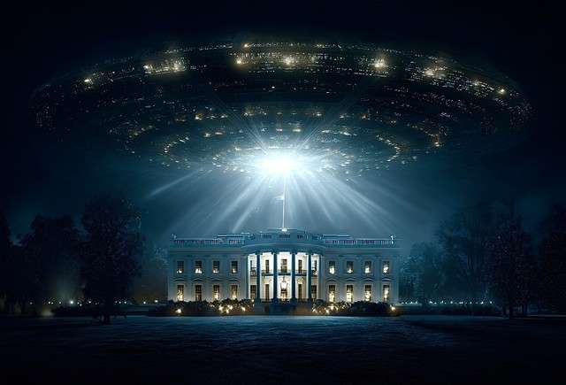トランプ氏　7月に「UFO機密」暴露の演説準備か？衝撃の情報が浮上　映画監督兼UFO研究者が情報入手（よろず～ニュース） - Yahoo!ニュース