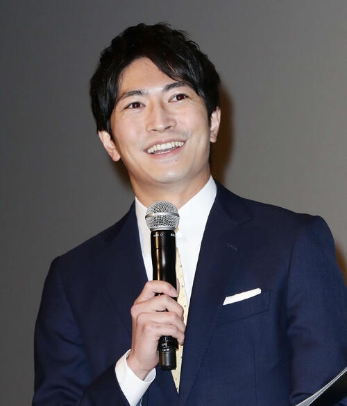 日テレ伊藤遼アナが一般女性と結婚「ヒルナンデス！」で報告　オタク兼日テレアナ自称入社10年目 - アナウンサー : 日刊スポーツ