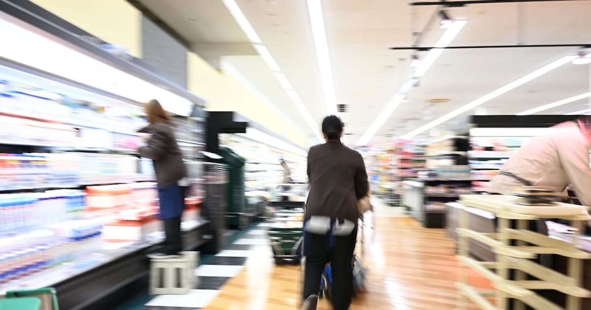 ナフサ危機、食品企業4割すでに打撃　容器不足でプリン販売休止 - 日本経済新聞